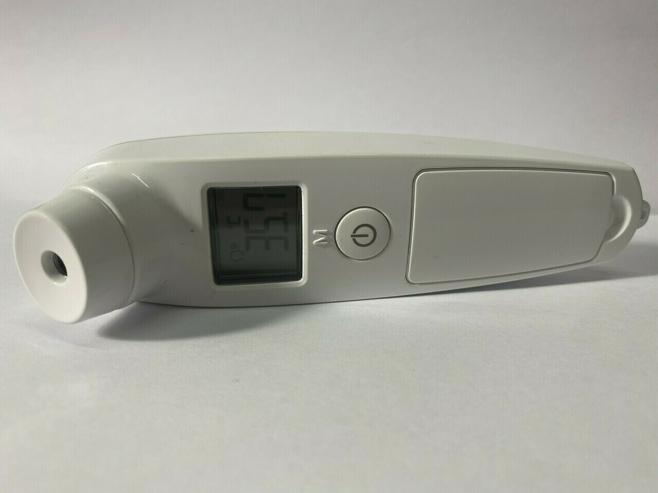 accumed-hb500-termometr-bezdotykowy-producent-hartmann