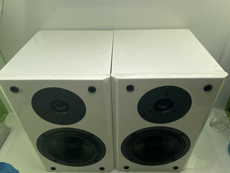 glosniki-yamaha-nx-e800-80w-stan-uzywany