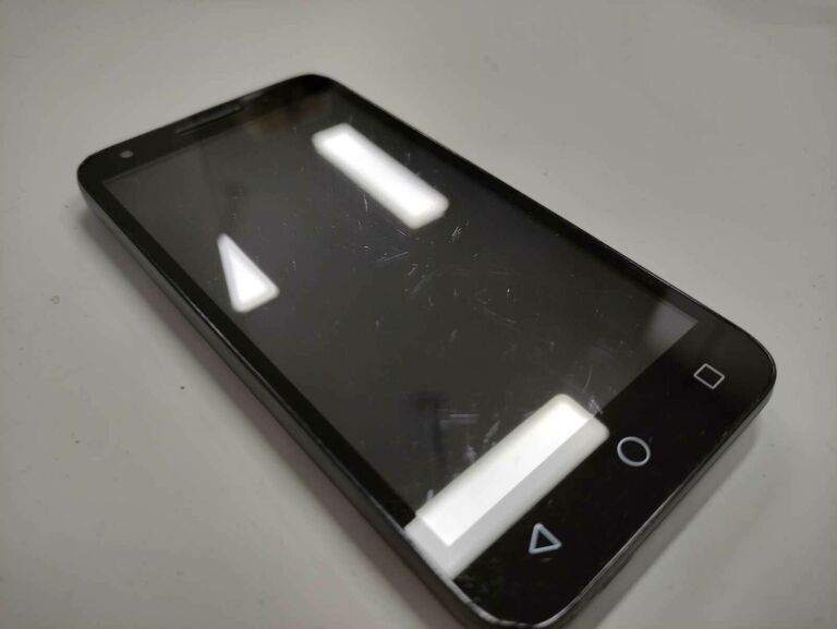 ALCATEL U5 5044Y *OPIS*