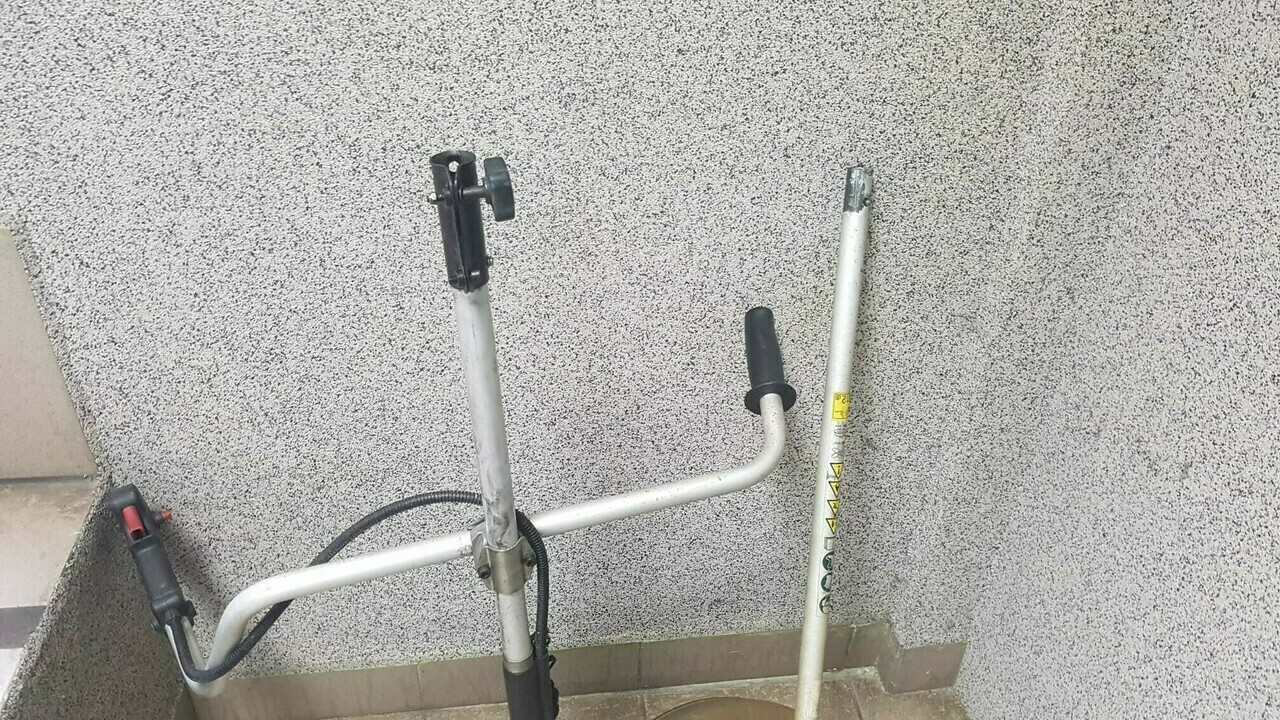 neimiecka-kosa-spalinowa-ikra-xl-25-ssb-stan-uzywany