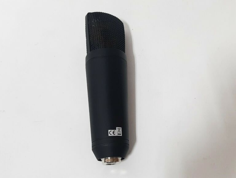 mikrofon-pojemnosciowy-ldsystems-z-uchytem-model-1013