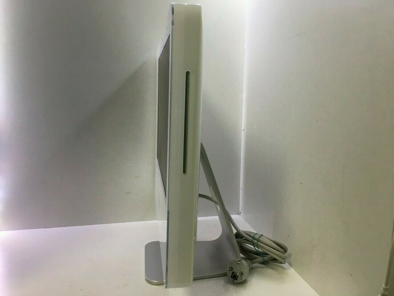 apple-imac-seria-procesora-intel-core-2-duo