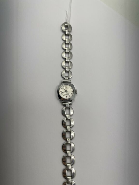 zegarek-damski-arctos-pilsudskiego-6-nowy-tomysl