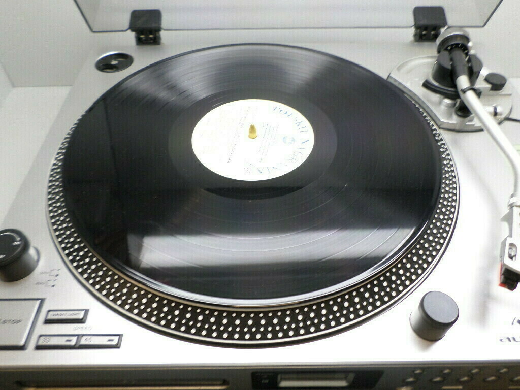 gramofon-auna-tt-1200-cd-radio-tape-naped-paskowy