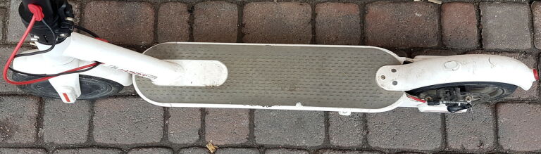 hulajnoga-elektryczna-e-hart-365opis-predkosc-maksymalna-25