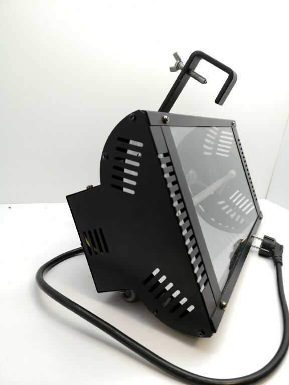 STROBOSKOP EUROLITE SUPERSTROBE 2700 DMX SAM