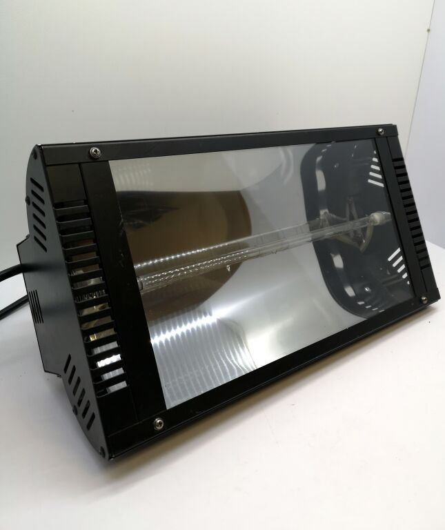 STROBOSKOP EUROLITE SUPERSTROBE 2700 DMX SAM