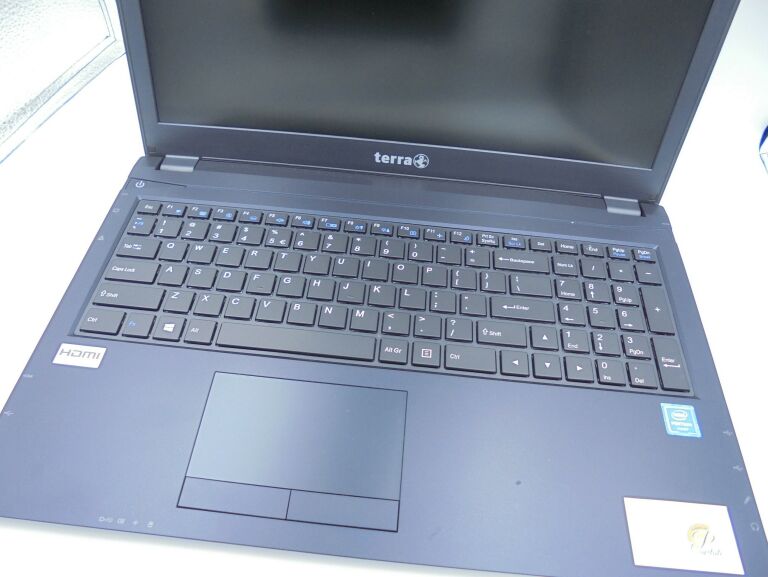 LAPTOP TERRA MOBILE 1515A