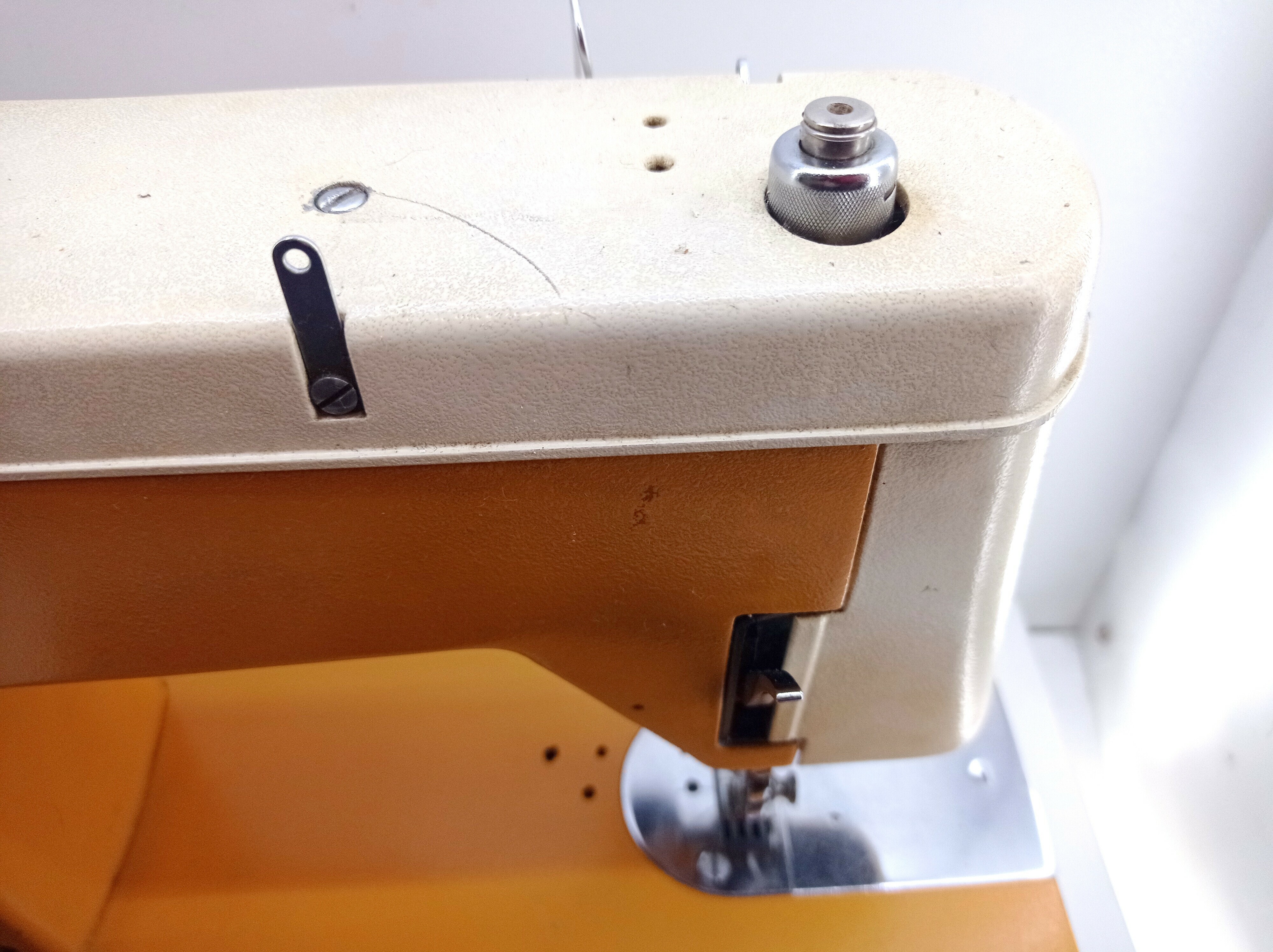 maszyna-do-szycia-predom-lucznik-465-stan-nie-wymaga-renowacji