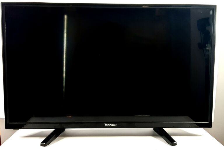 TELEWIZOR MANTA 32LHS89T/PILOT