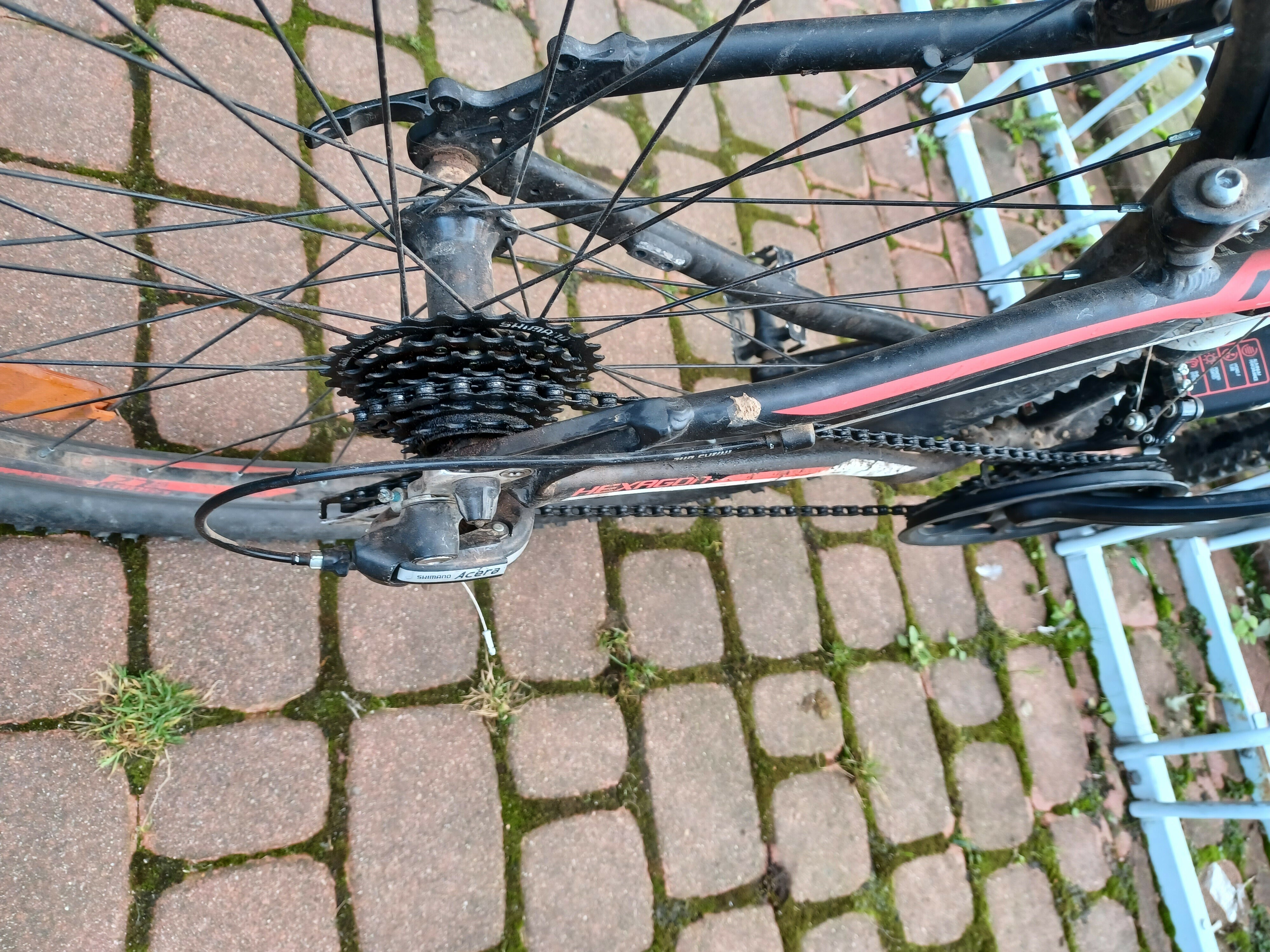 rower-gorski-kross-hexagon-czarno-czerwony-marka-kross