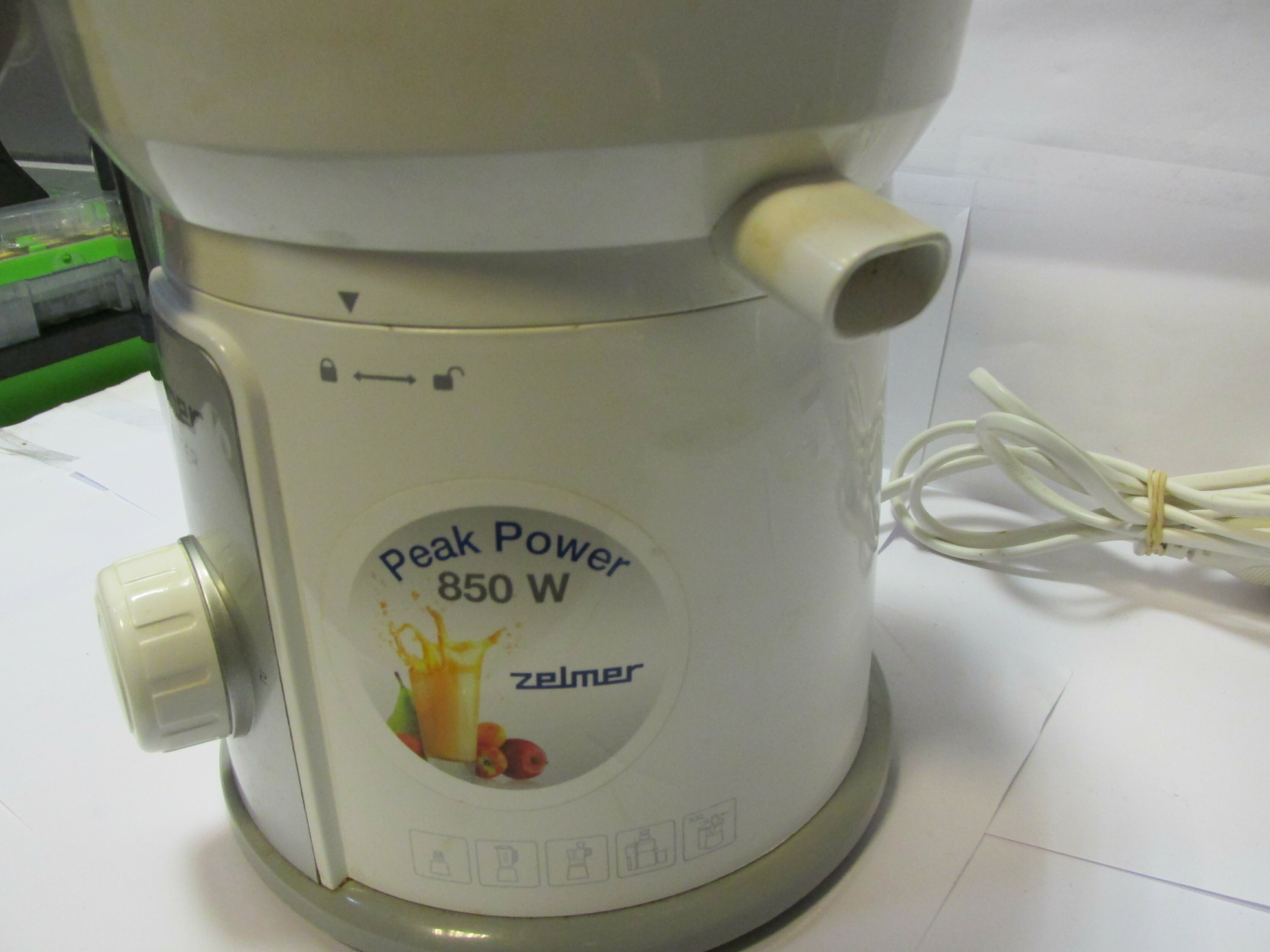 sokowirowka-zelmer-zje-1200-500w-stan-uzywany