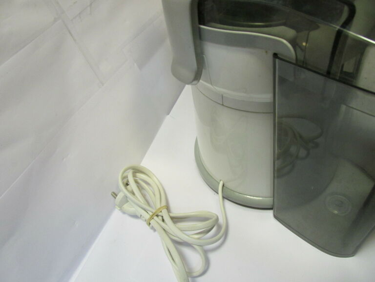 sokowirowka-zelmer-zje-1200-500w-moc-500