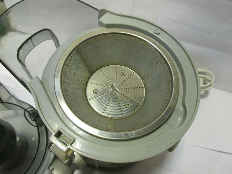 sokowirowka-zelmer-zje-1200-500w-model-zje-1200-w