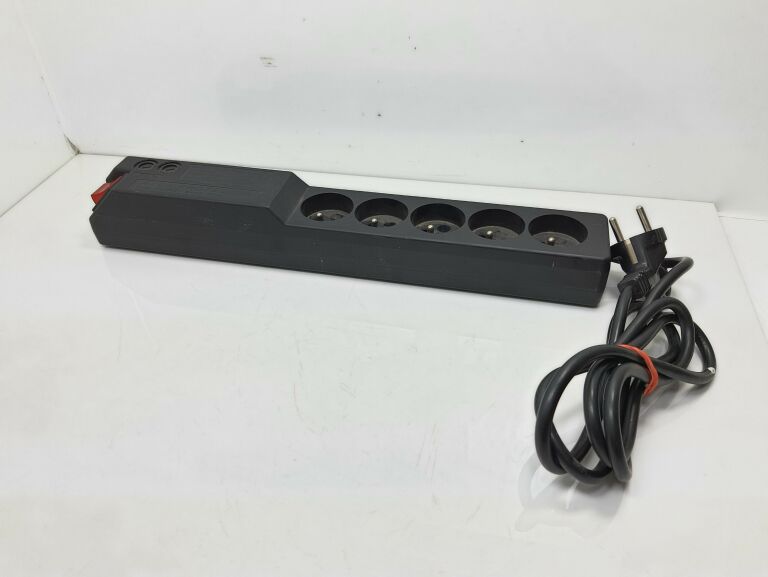 LISTWA AXON PROTECTOR TYPE AX350