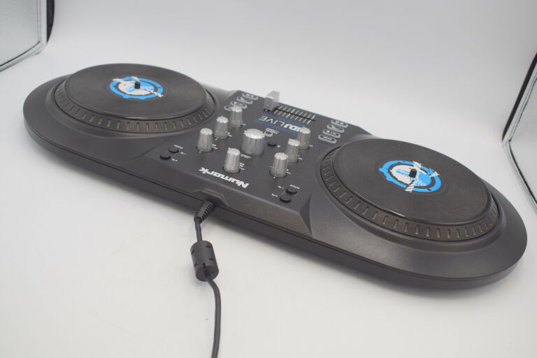 KONTROLER NUMARK IDJ LIVE DO IPHONE IPAD