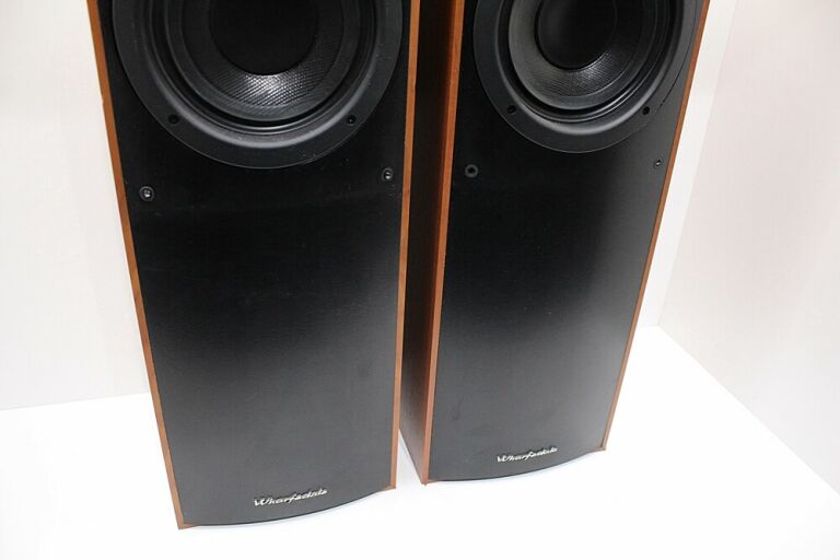 kolumny-stereo-podlogowe-wharfedale-crystal-2-30-model-crystal-2-30