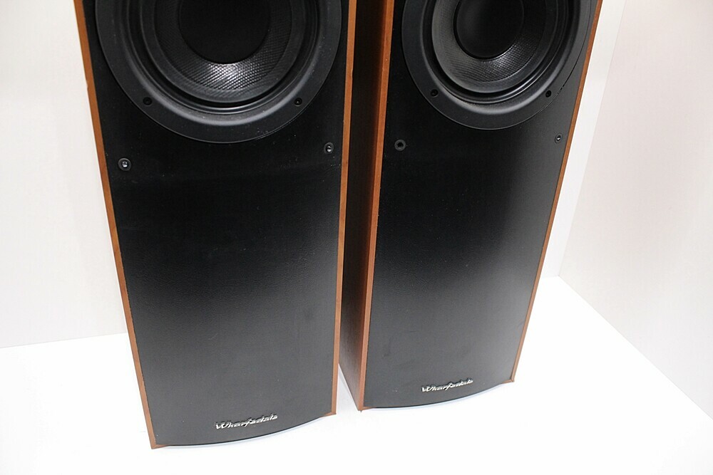 kolumny-stereo-podlogowe-wharfedale-crystal-2-30-model-crystal-2-30