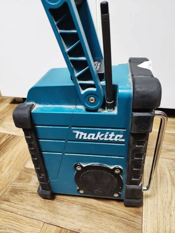 RADIO BUDOWLANE MAKITA DMR107