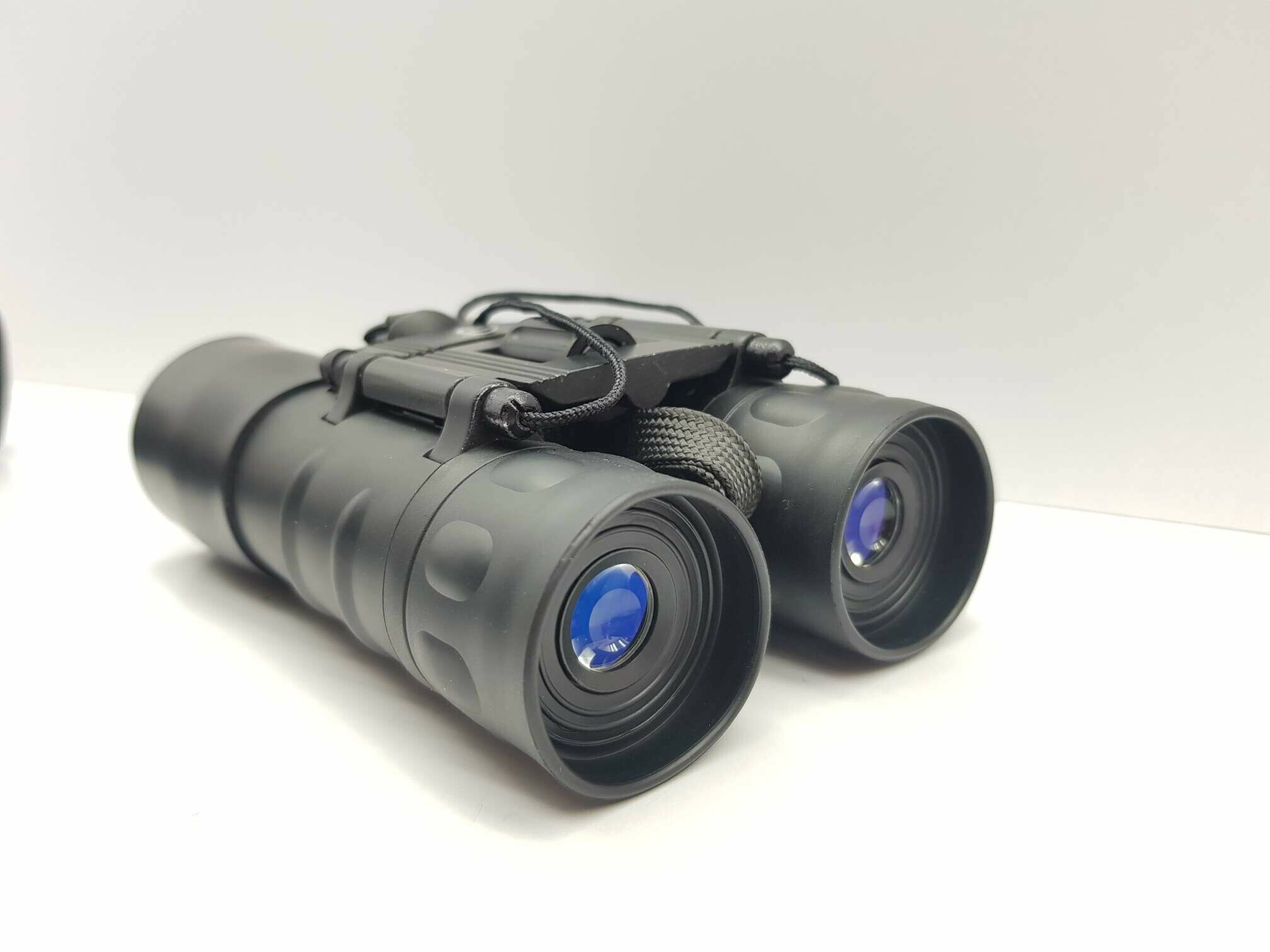 lornetka-auriol-12x32-kod-producenta-354103