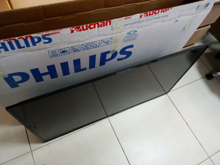 TELEWIZOR PHILIPS 50PUS6203/12 50 CALI KOMPLET