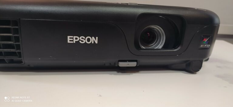 PROJEKTOR EPSON EB-S02 H433B
