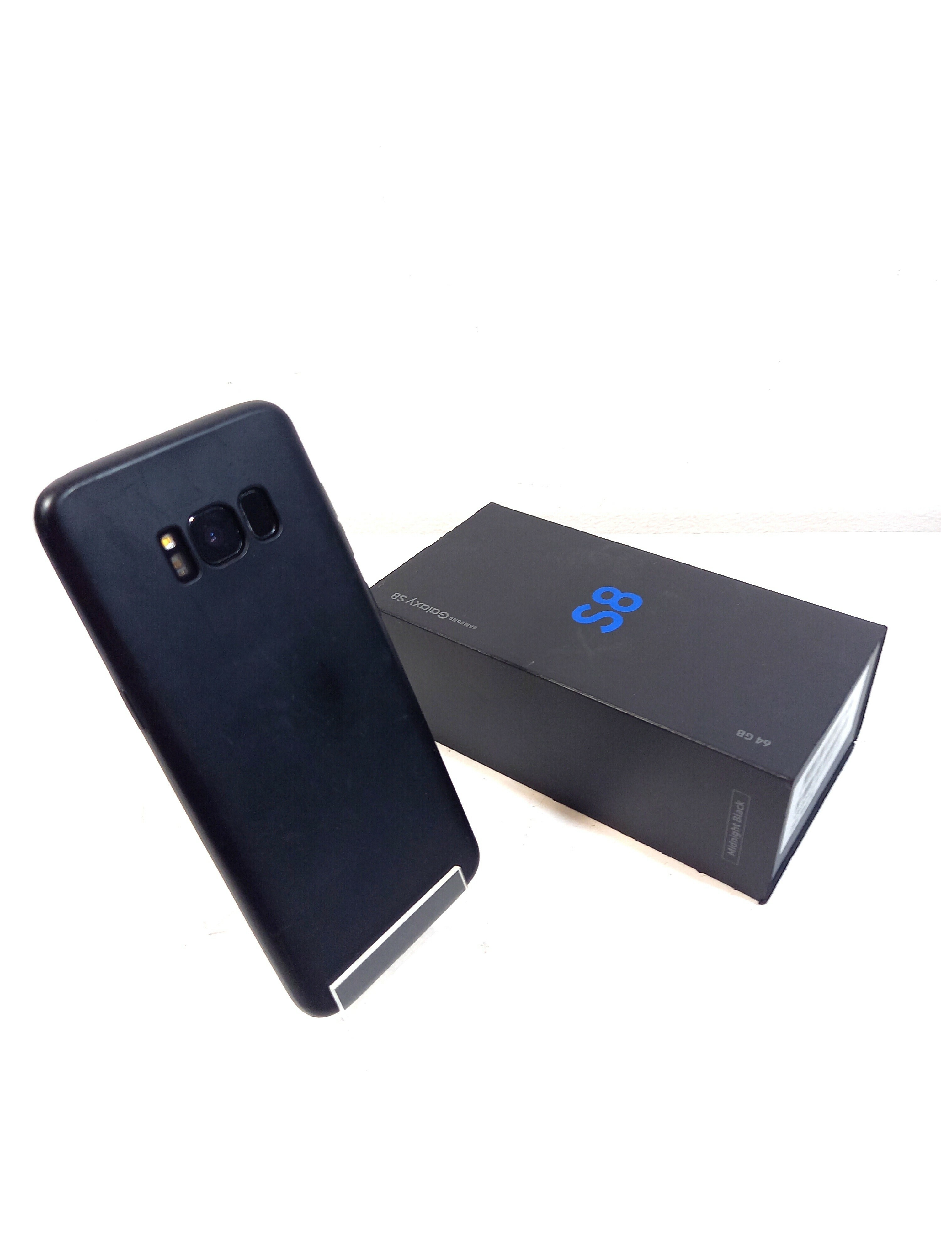 telefon-samsung-galaxy-s8-typ-smartfon