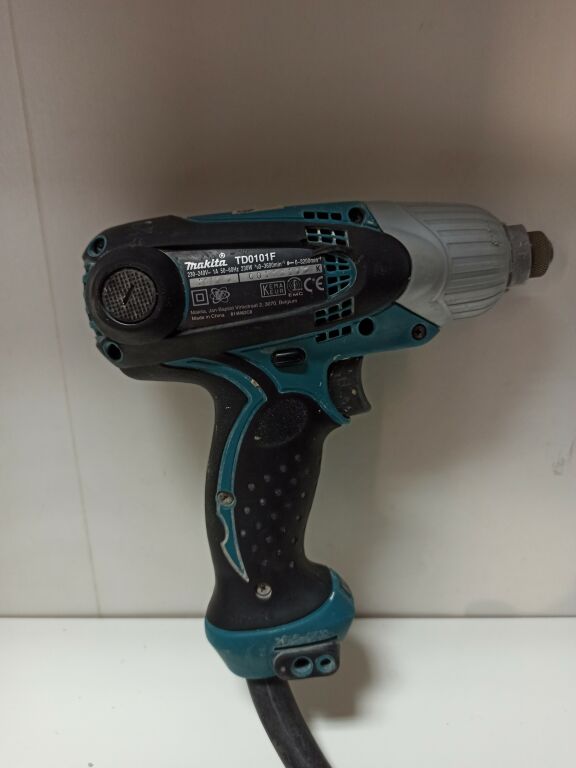 WKRĘTARKA SIECIOWA MAKITA TD0101F