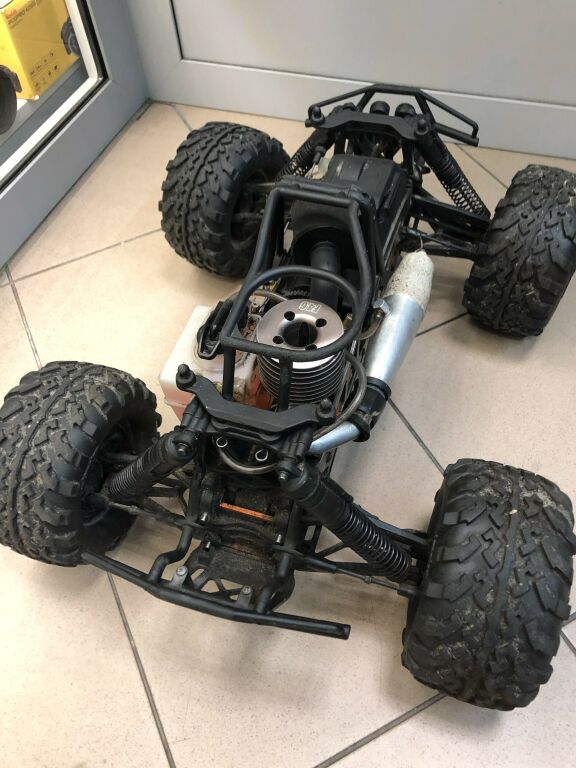 samochod-spalinowy-hpi-racing-savage-x-46-76kmh-stan-uzywany