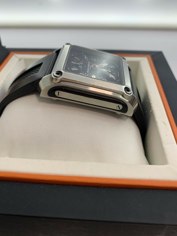 ZEGAREK BAUME MERCIER HAMPTON SQUARE