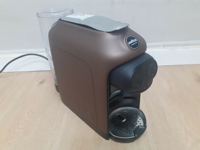 EKSPRES NA KAPSUŁKI LAVAZZA LM 950