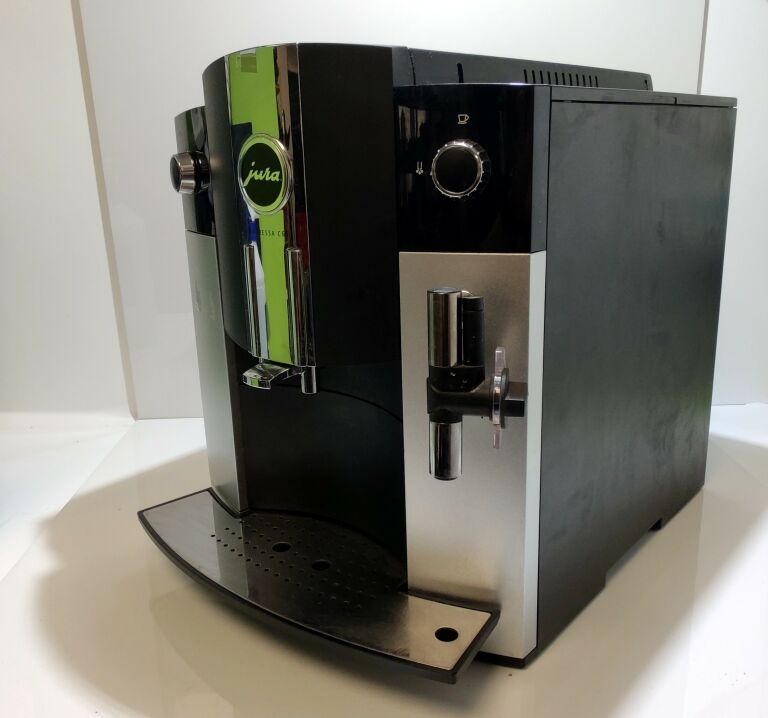 ekspres-cisnieniowy-jura-impressa-c65-marka-jura