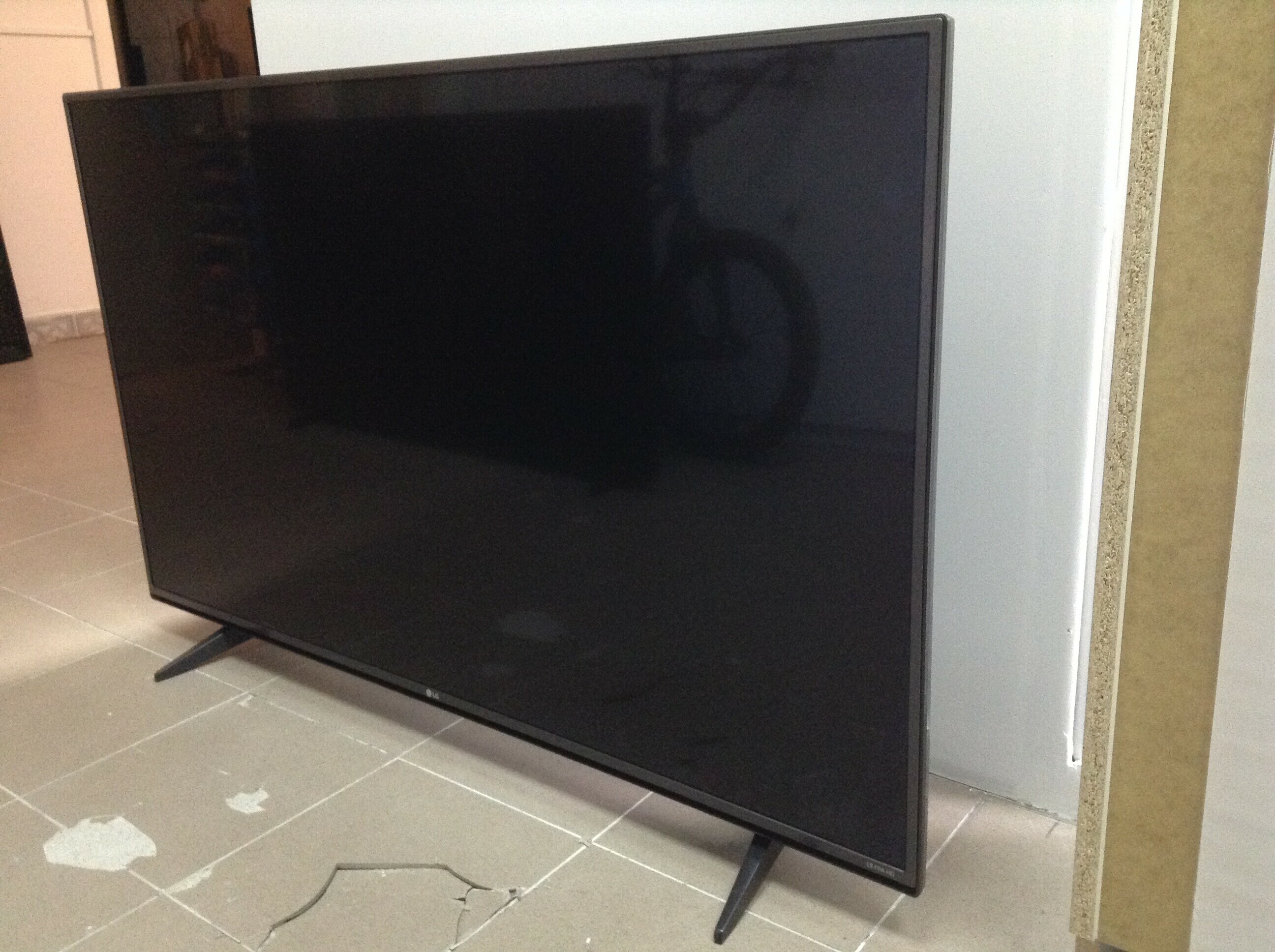 tv-led-lg-55-55uf680v-smart-tv-4k-uhd-wifi-marka-lg