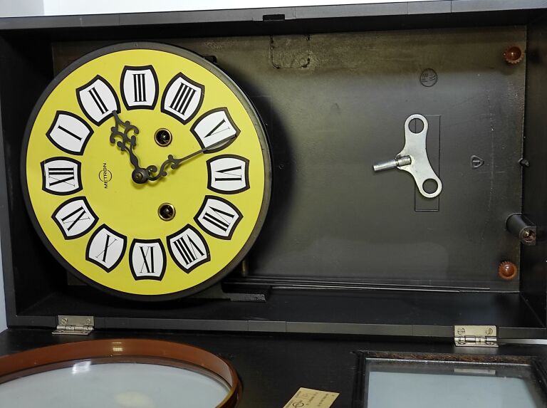 zegar-metron-nakrecany-drewniany-okazja-slupska-14-katowice