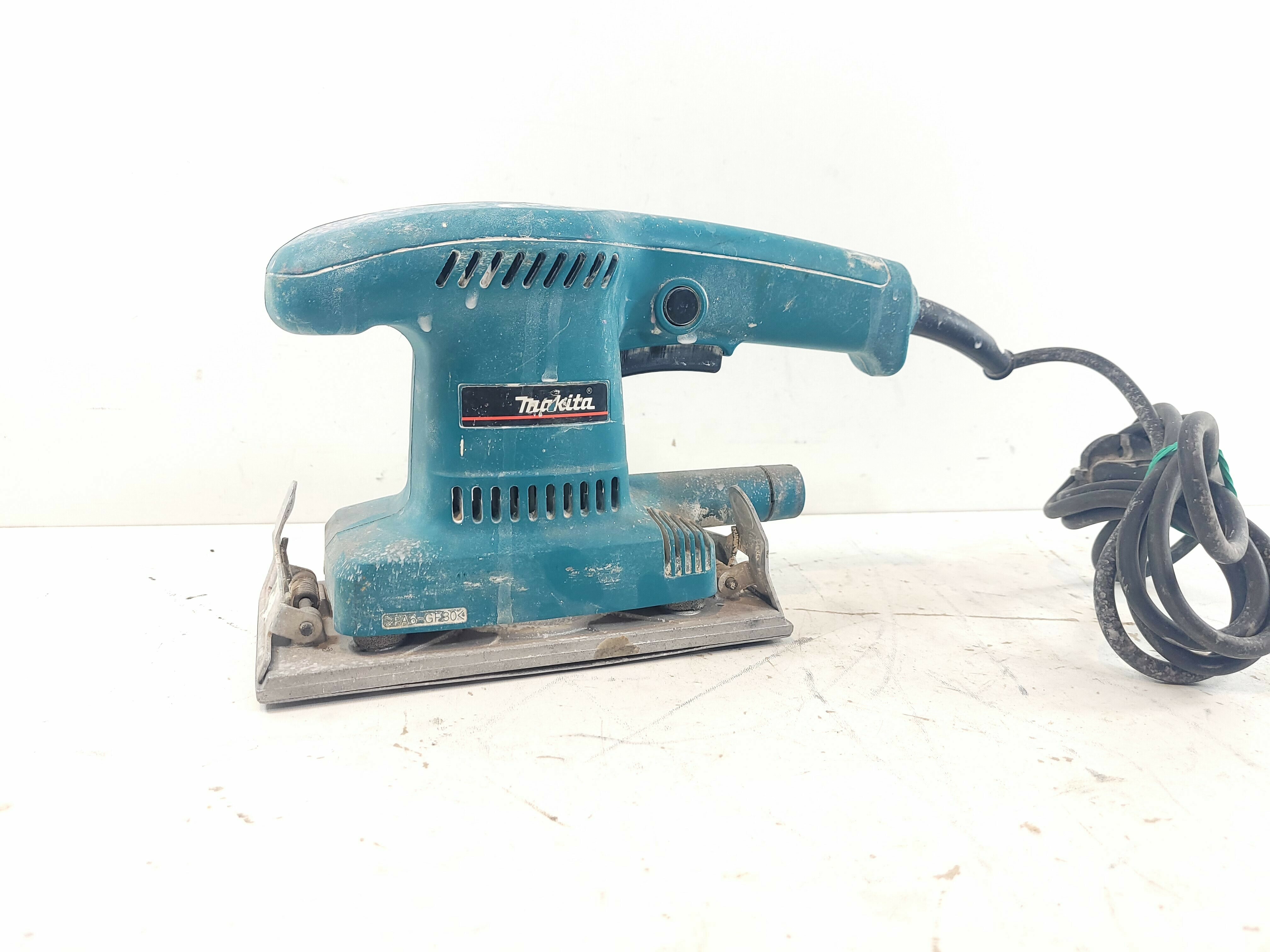 szlifierka-oscylacyjna-makita-bo3700-ratuszowa-5-szamotuly