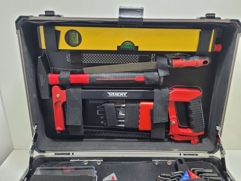 walizka-narzedziowa-wisent-professional-zasilanie-reczne
