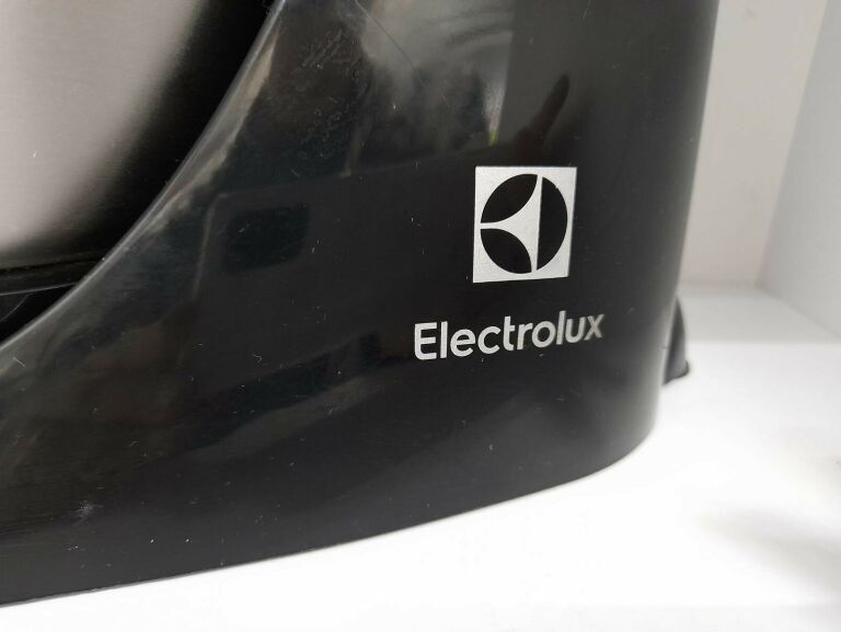 ELECTROLUX MIKSER Z MISĄ ESM3310