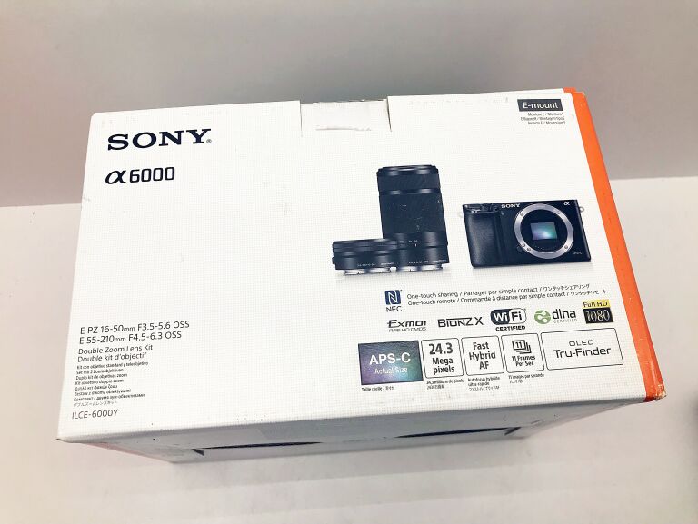 sony-a6000-dwa-obiektywy-ekstra-komplet-okazja-w-zestawie-korpus-obiektyw