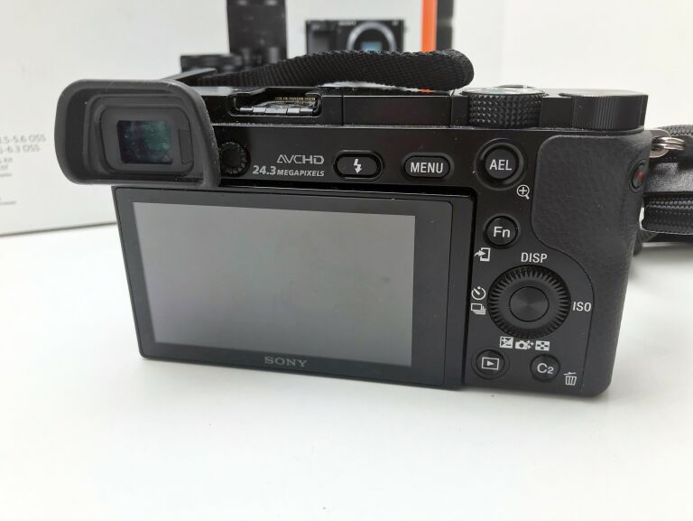 sony-a6000-dwa-obiektywy-ekstra-komplet-okazja-stan-uzywany