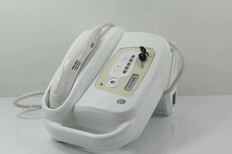 depilator-laserowy-rio-ipl-pro-hair-remover-kolor-dominujacy-bialy