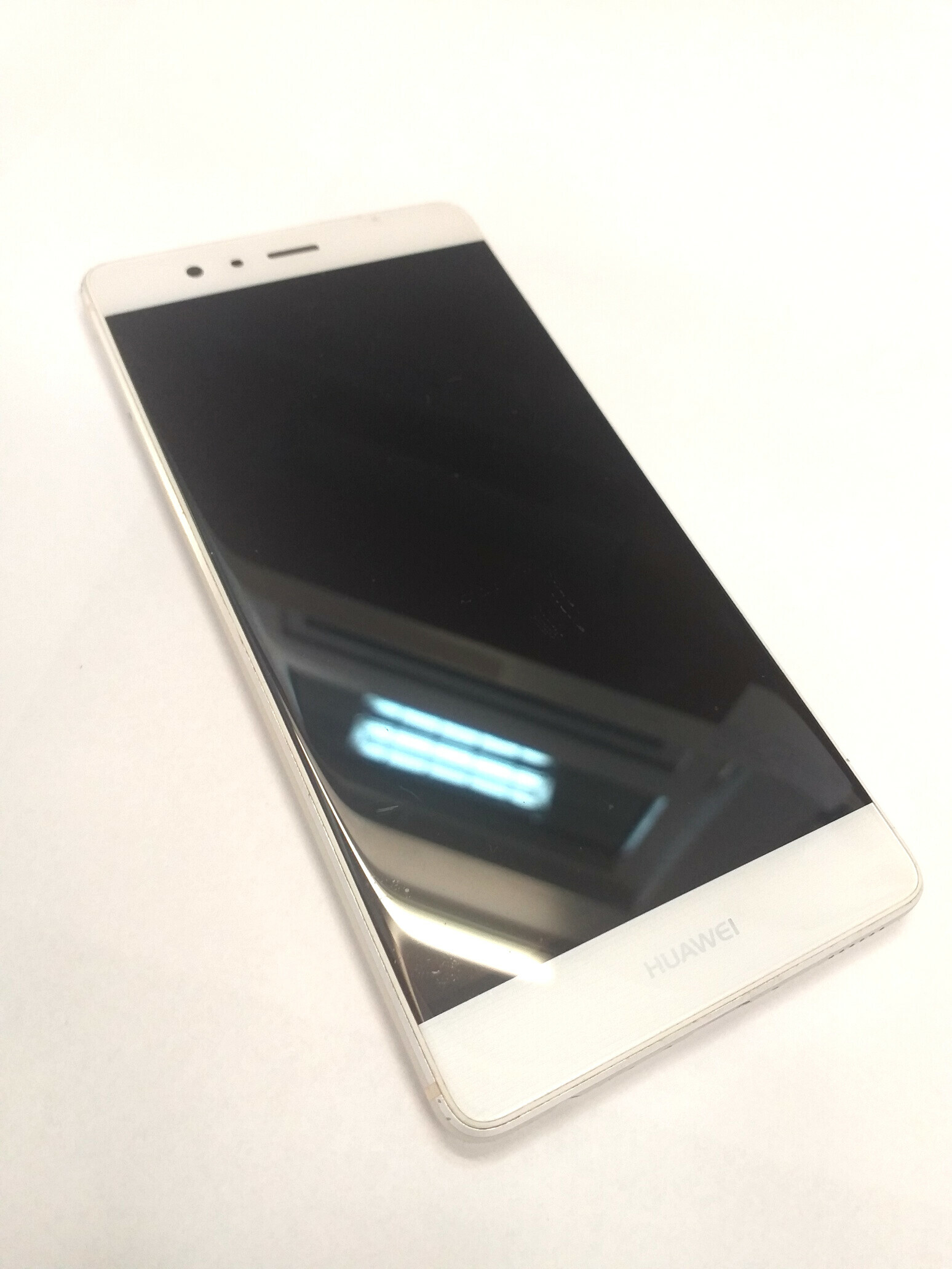 tel-huawei-p9-lite-2019-glowackiego-31-brzesko