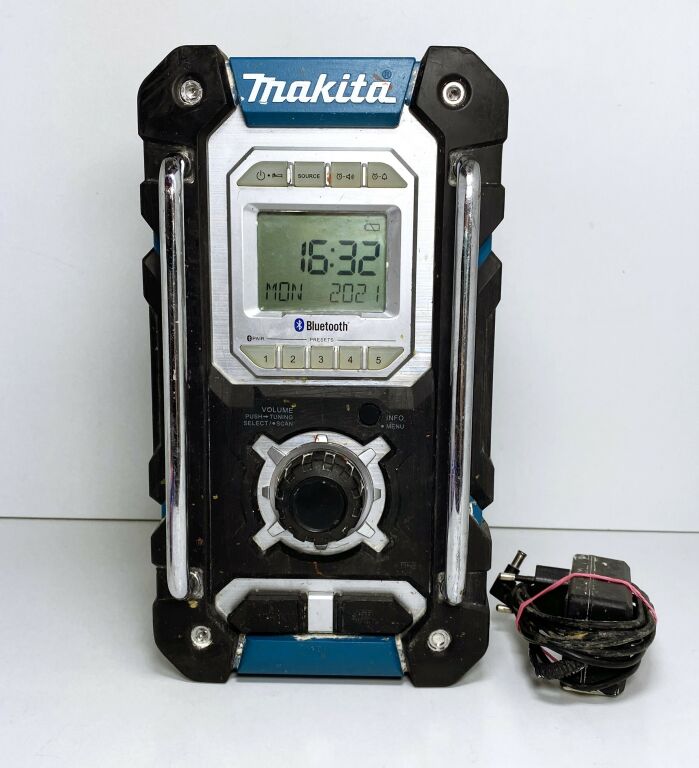 MAKITA DMR108 RADIO BUDOWLANE 18V BLUETOOTH