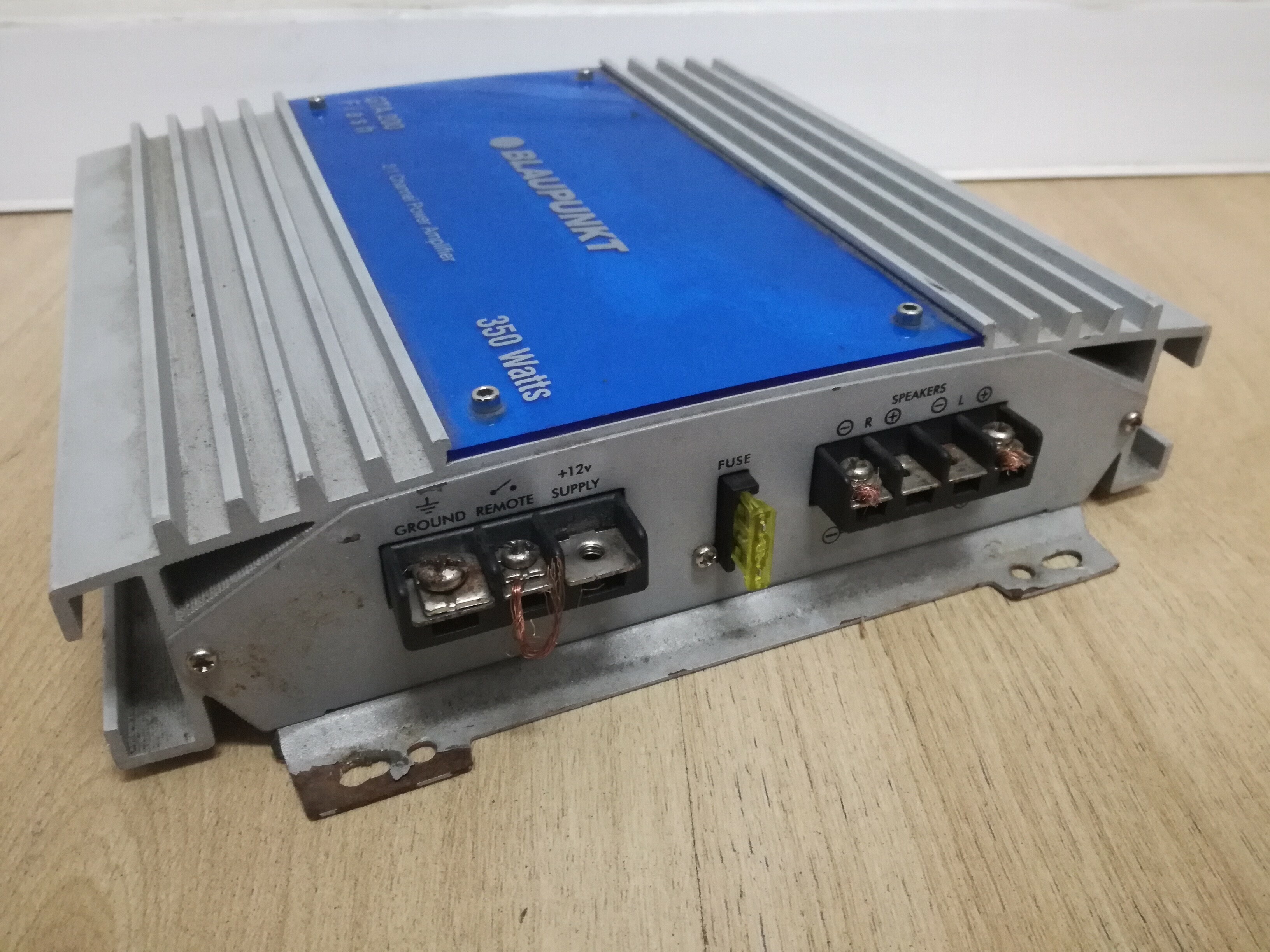 wzmacniacz-blaupunkt-gta-200-product-id