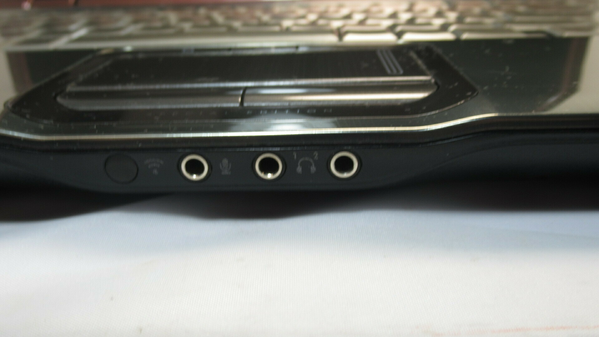 laptop-hp-dv6000-ladowarka-etui-rozdzielczosc-px-1280-x-800