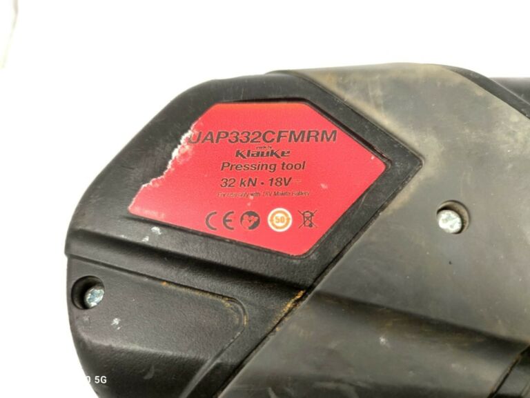 ZACISKARKA HYDRAULICZNA KLAUKE UAP 332 CFM