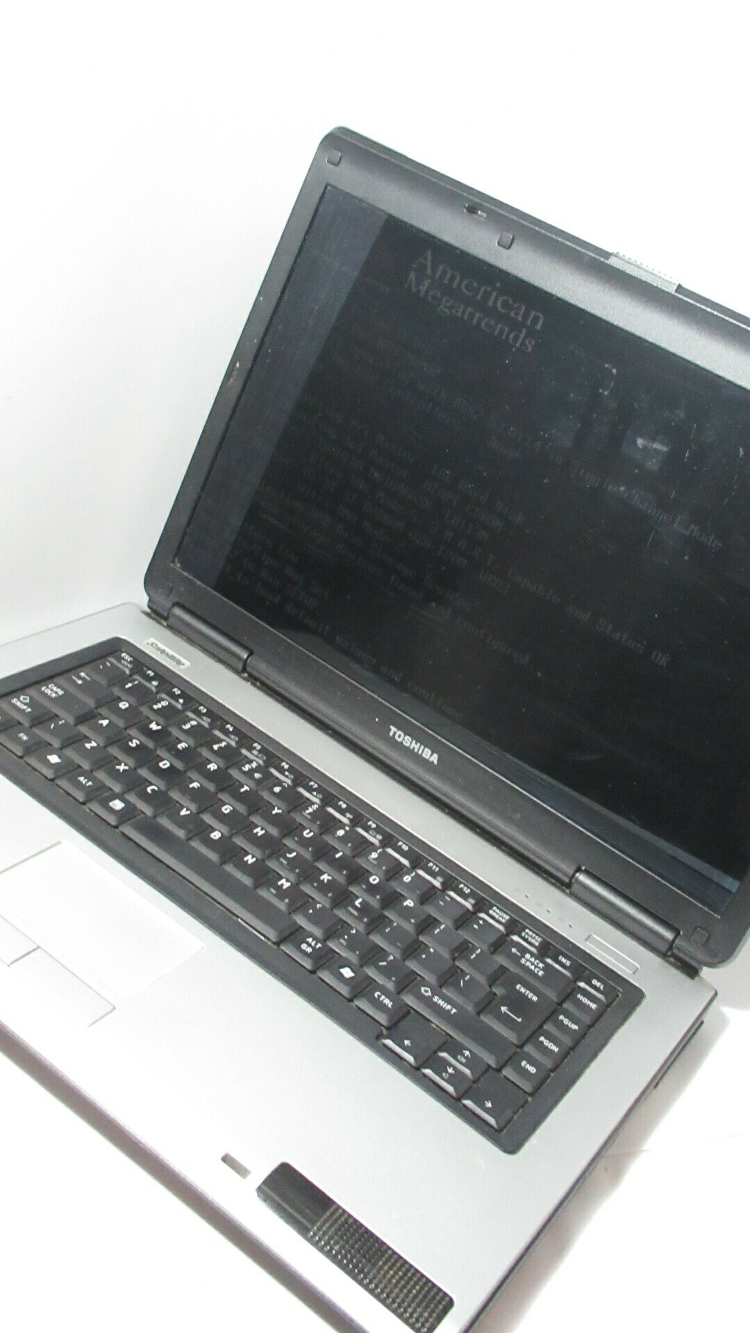 laptop-toshiba-l40-stan-uzywany