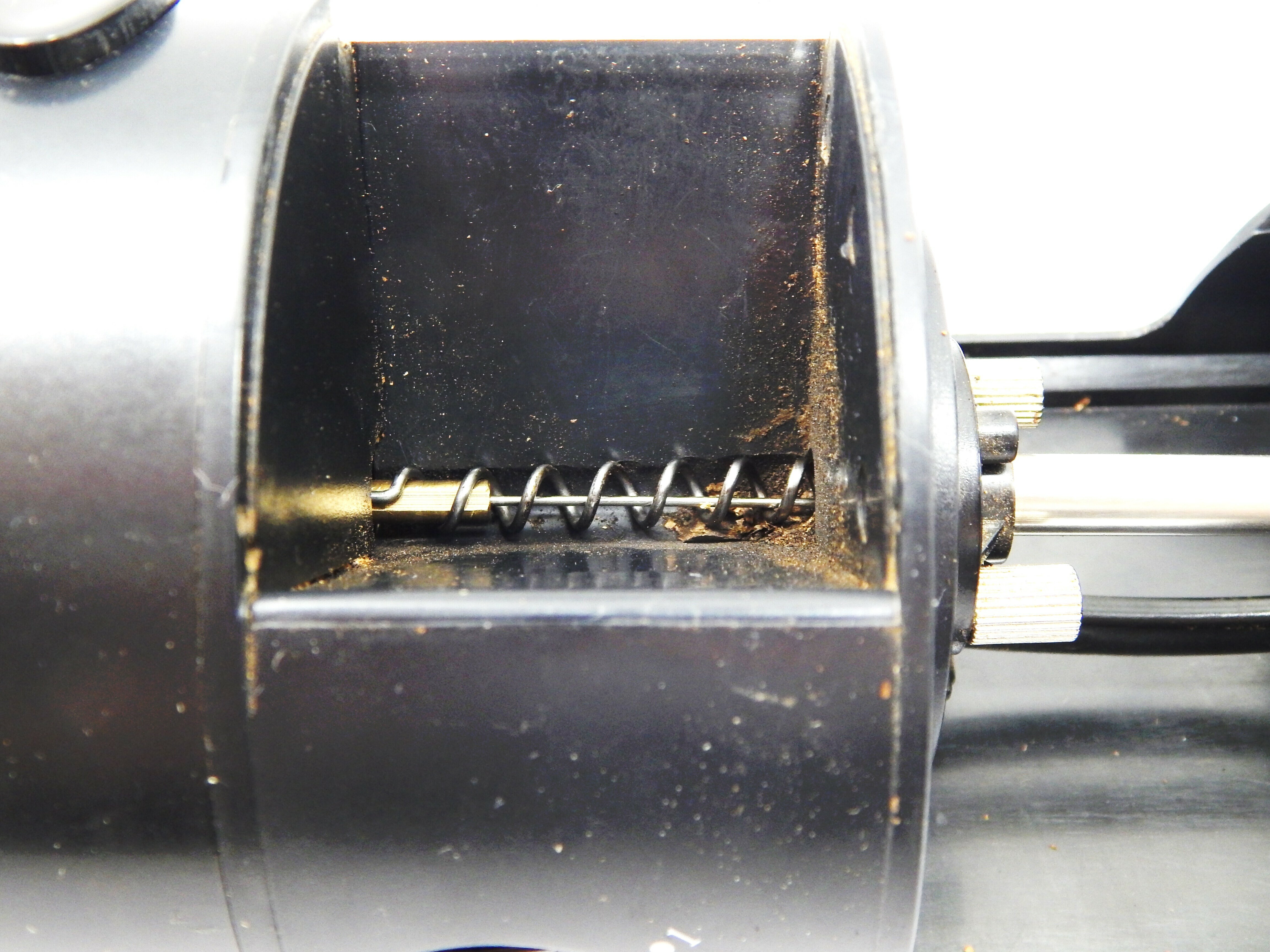 volish-smug-standard-nabijarka-do-papierosow-chrusciela-17-warszawa-dz-matuszewicz-spj