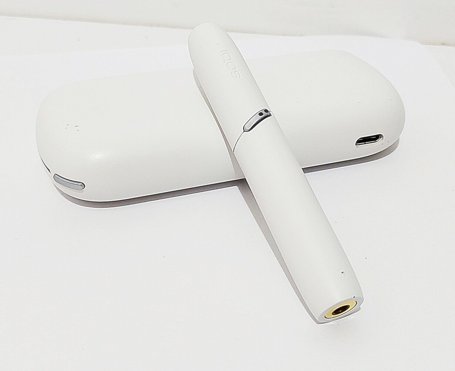 podgrzewacz-tytoniu-iqos-3-duo-bialy-komplet-chmielna-98-warszawa