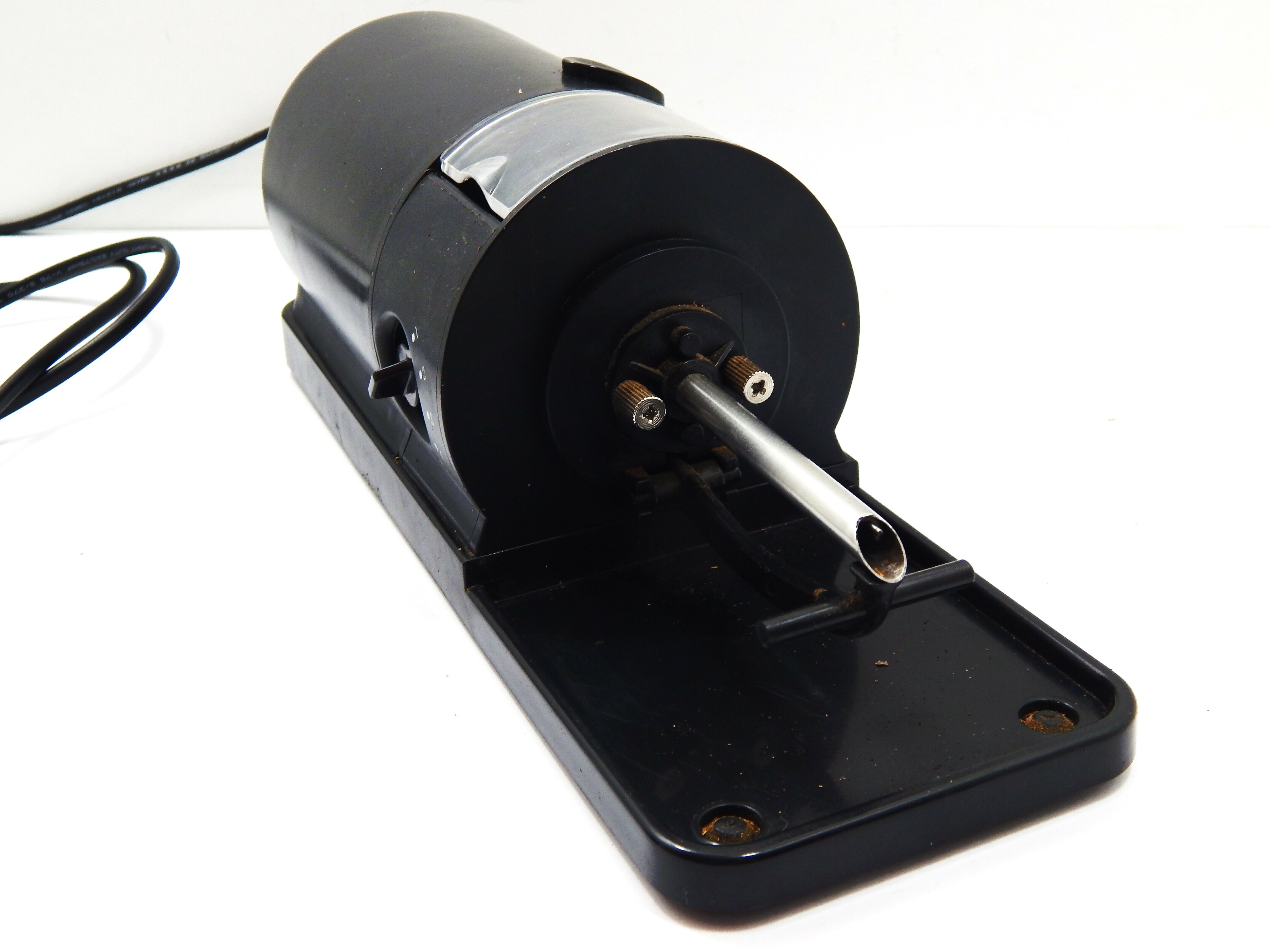 volish-smug-standard-nabijarka-do-papierosow-chrusciela-17-warszawa-dz-matuszewicz-spj