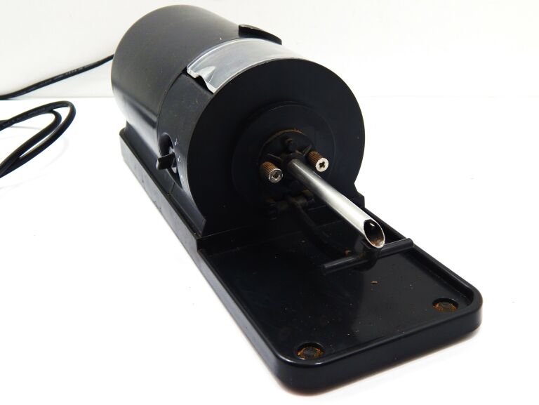 volish-smug-standard-nabijarka-do-papierosow-chrusciela-17-warszawa-dz-matuszewicz-spj